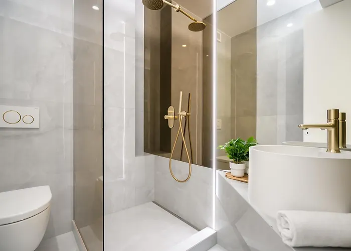 North By Urbanesq Cortina O * Bukarest