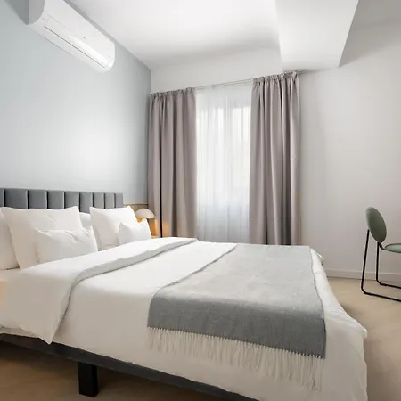 North By Urbanesq Cortina O *